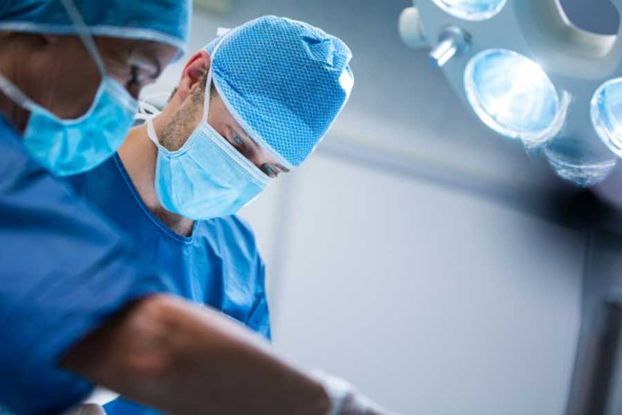 Diversi tipi di interventi chirurgici